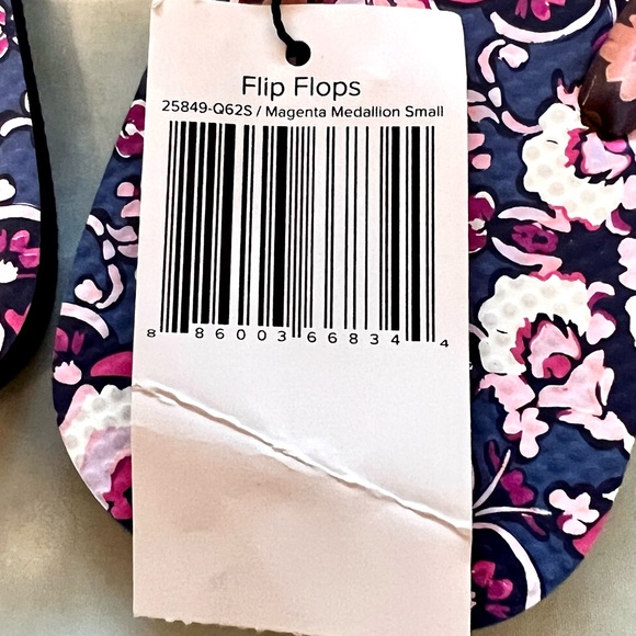 Vera Bradley NWT Flip Flops Slippers Sandals Floral Pinks & Blue Size Small - Picture 6 of 9